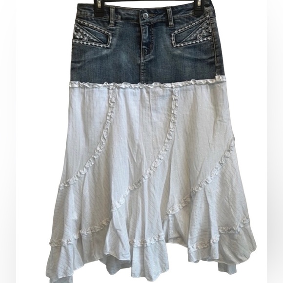 Candie’s Country Western Denim/Fabric Flare Skirt, size 3 (Juniors) - Picture 1 of 11